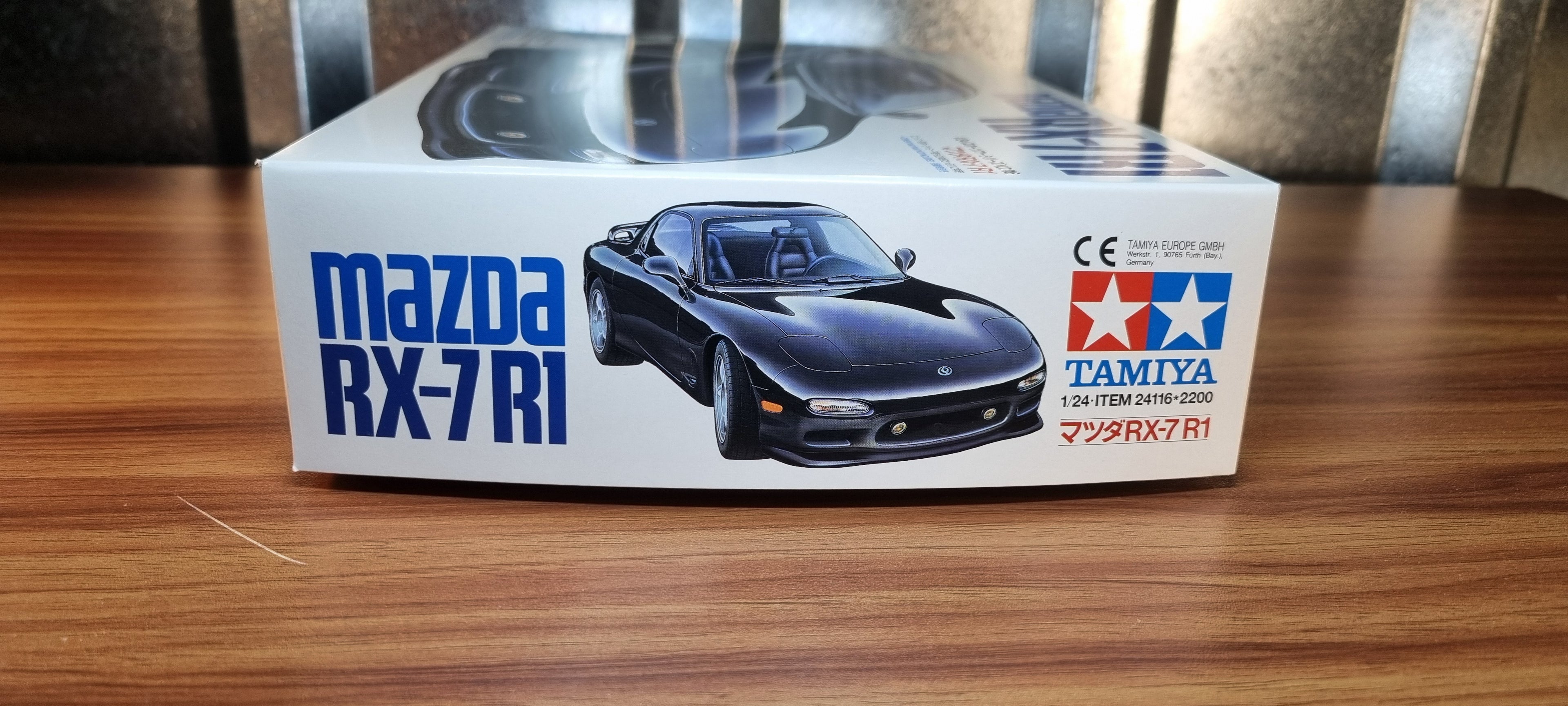 TAMIYA 24116 Mazda Rx-7 R1 1:24 Car Model Kit