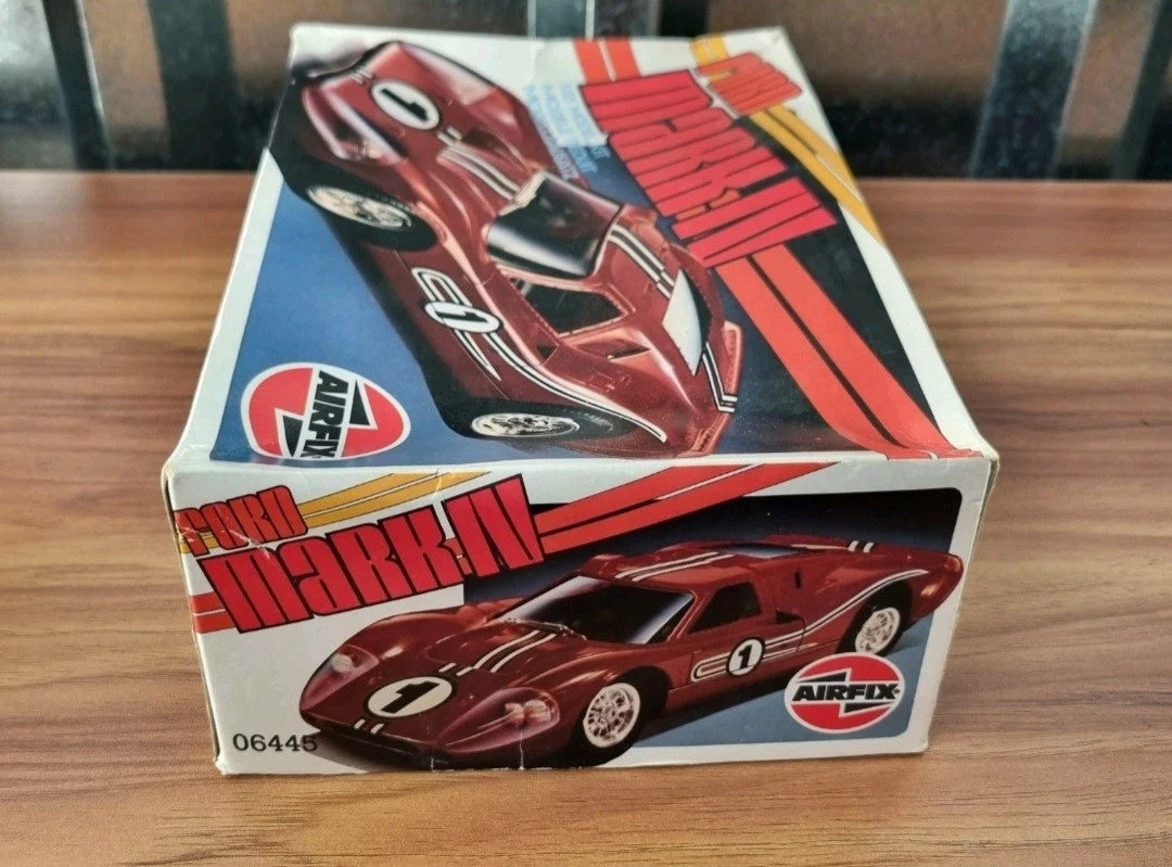 Vintage Airfix 1:25 Ford Mark IV Model Kit Series 6 982 Complete Unassembled
