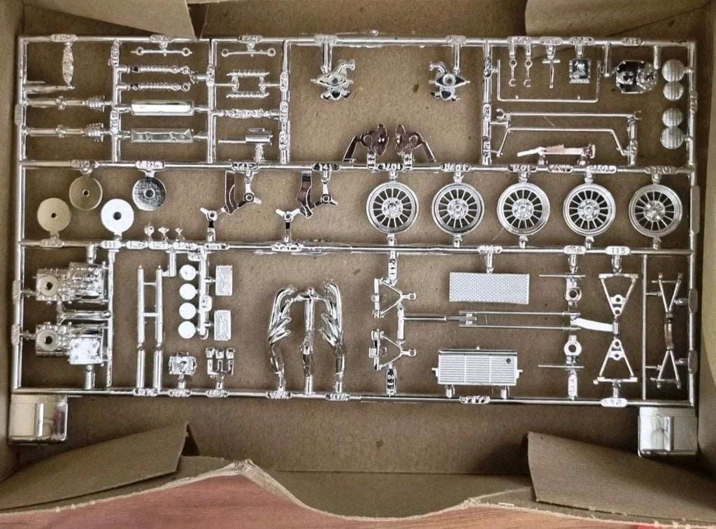 Vintage Airfix 1:25 Ford Mark IV Model Kit Series 6 982 Complete Unassembled