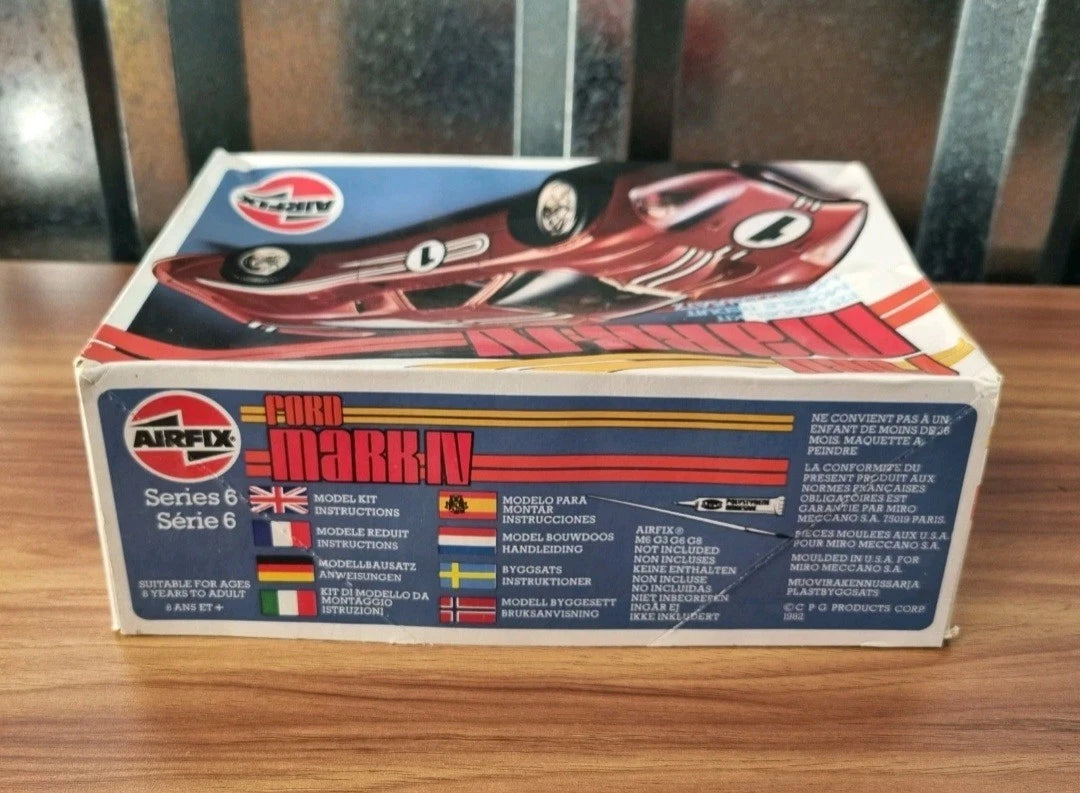 Vintage Airfix 1:25 Ford Mark IV Model Kit Series 6 982 Complete Unassembled